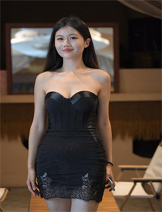 《久久精品中文骚妇内射》