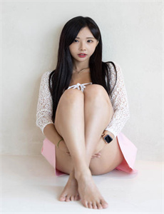 《男子离婚现场杀妻》