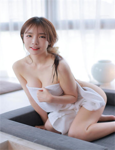 《宝宝是我撞进入还是你坐上来》