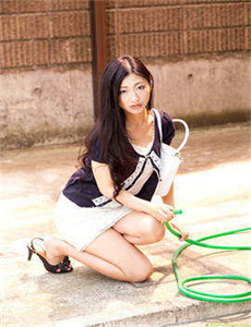 《野花影视免费观看电视剧》